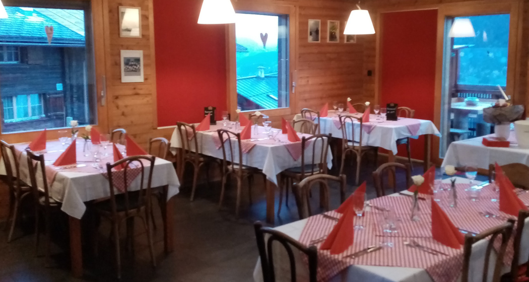 Restaurant Stiva Biala, Luven, Sitzplätze Innen