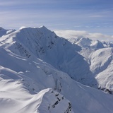 Sicht vom mittleren Teil des Grates auf das hier beschriebenen Ziel