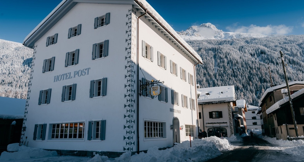 Hotel Post Andeer im Winter