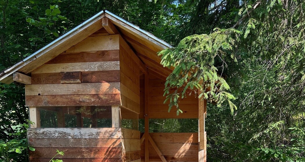 Toilette bei der Feuerstelle Jagdstand Realta