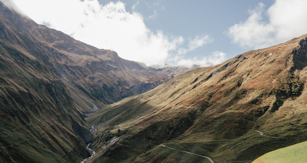 Blick von Puzzatsch in Richtung Alp Diesrut