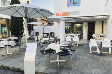 Aussensitzplatz Café Sil Plaz, Ilanz