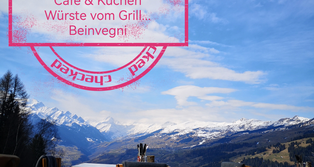 Kaffe und Kuchen in der Schützenbar