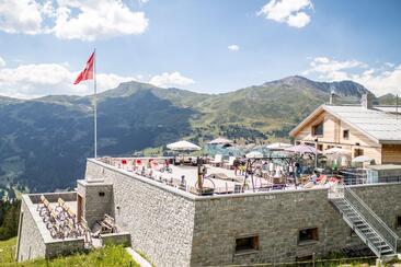 Bergrestaurant Scharmoin Lenzerheide Sommer