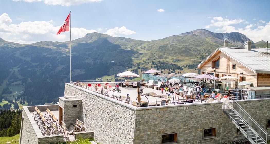 Bergrestaurant Scharmoin Lenzerheide Sommer