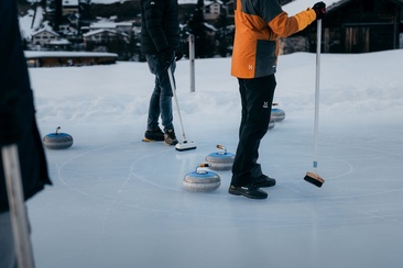 Curling natural ice field Hüschera Splügen