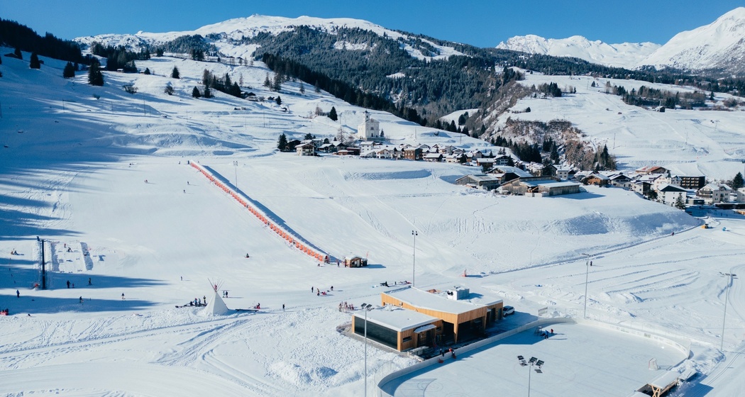 Kunsteisbahn La Nars, Savognin (oua_94796116_image)