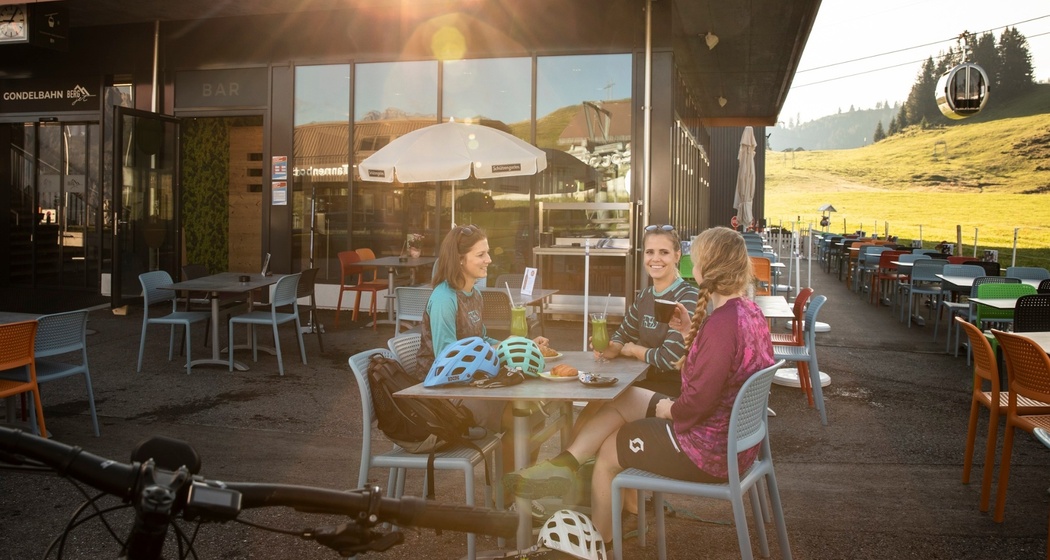 COLORS - Restaurant und Bar