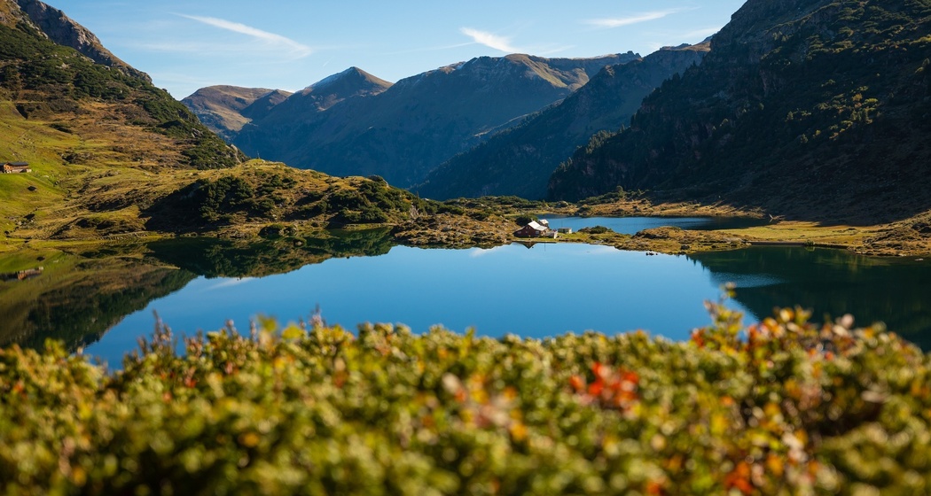 Murgsee mit Murgseehütte