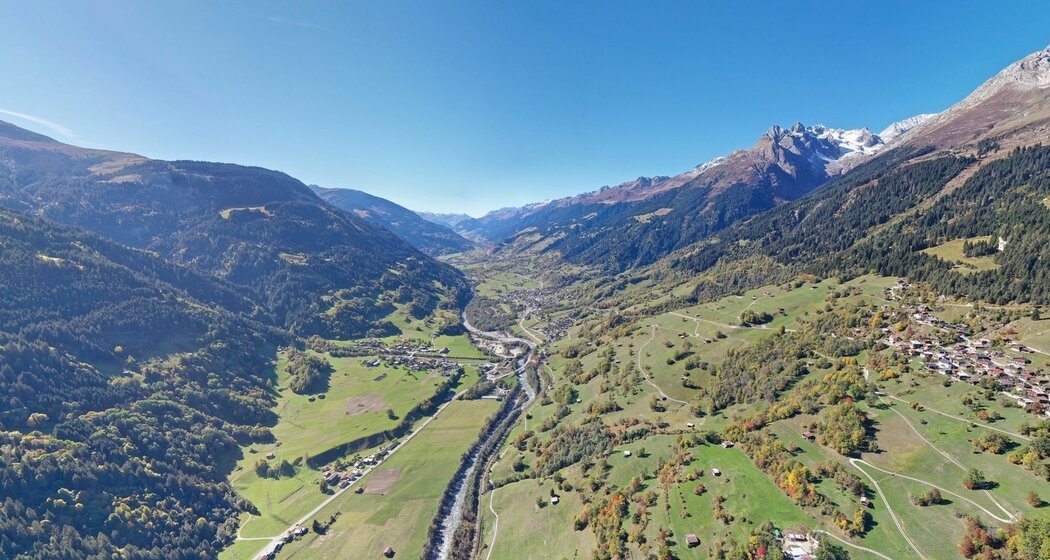 Der Talboden bei Sumvitg und Rabius