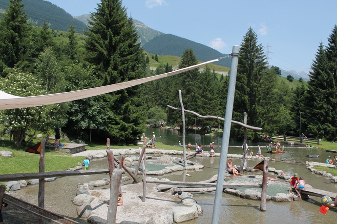 Playground Camping Fontanivas (oua_9873662_image)