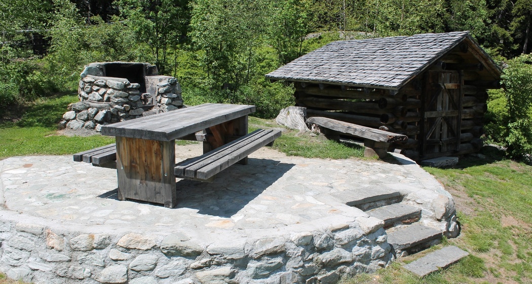 Feuerstelle Clis-Surrein (oua_9873819_image)