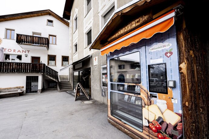 Selbstbedienungs-Automat Lataria