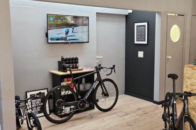 Bici Officina (oua_99402727_image)