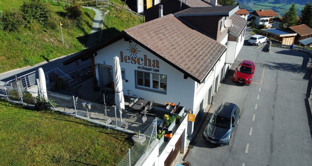 Das Restaurant Lescha im Sommer