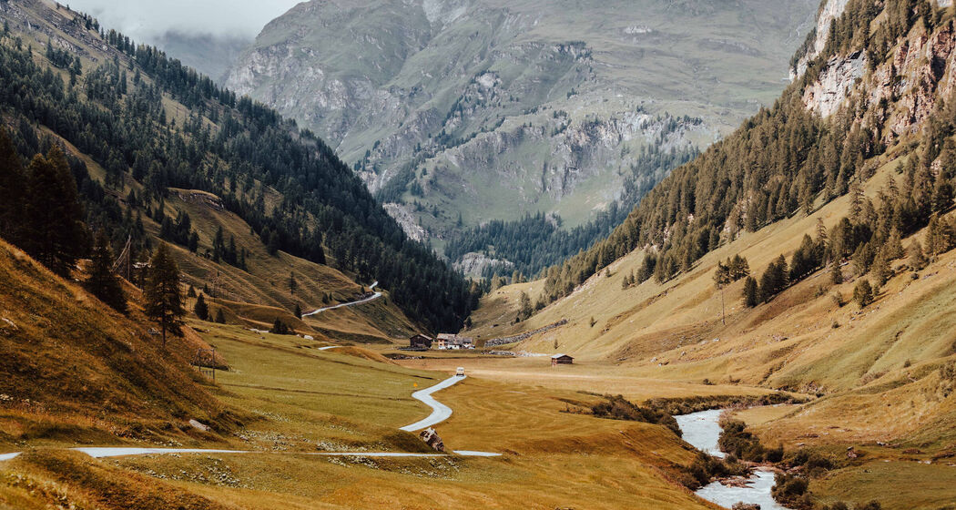 Madris, Parkplatz Hohenhaus (pns_1cccfdf006f9a1973860a70e22dc54d0)