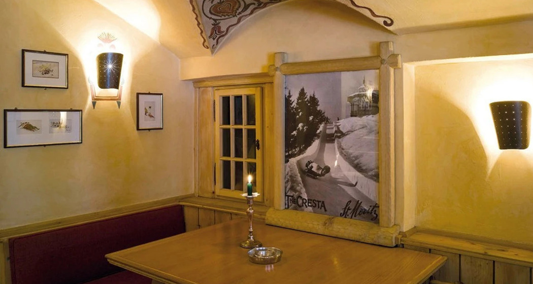Cresta Bar (spot_1b1d4ae)