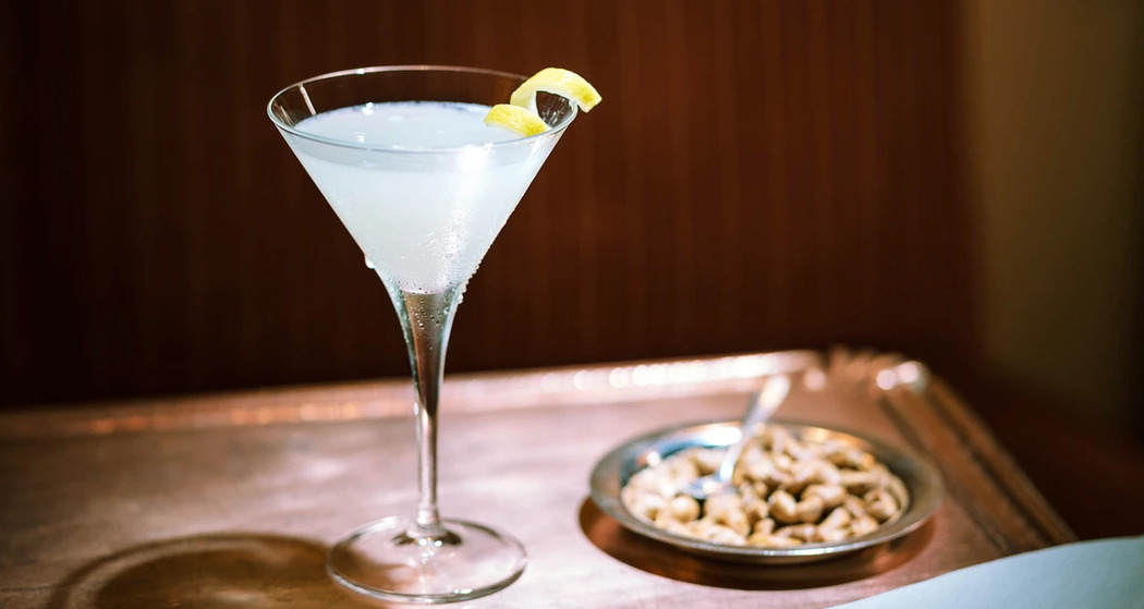 Renaissance Bar (spot_31e1bf2)