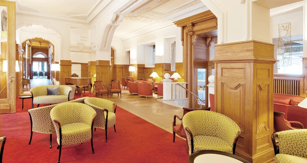 Bar Le Hall (spot_370fabc)