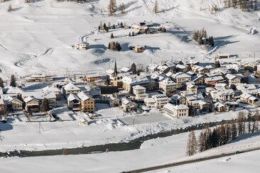 S-chanf/Engadin (st_mail_background_2bd055c)
