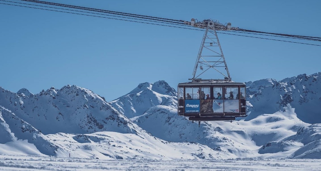 Davos Pischa (st_mail_background_4ba5bdf)