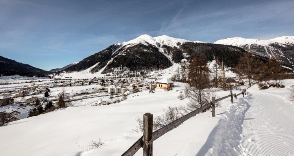 Zernez/Engadin (st_mail_background_ed9d934)