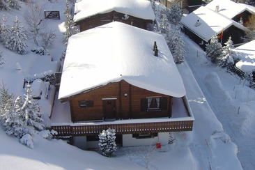 Chalet Schesaplana im Winterkleid