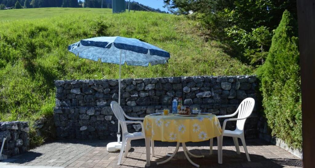 Chalet Schesaplana Sitzplatz