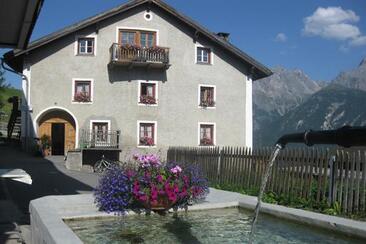 Ferienwohnung Chasa Munt Fallun 3 (tom_tds00020010507210221_image)