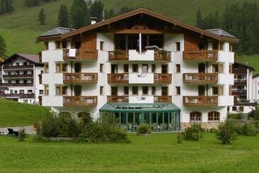 Hotel Garni Chasa Nova (tom_tds00020010507219961_image)