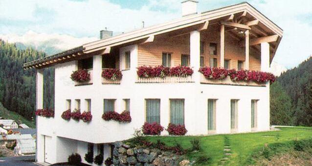 Ferienwohnung Apart Foresta (tom_tds00020010568115484_image)