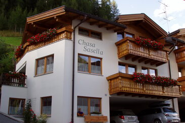 Ferienwohnung Chasa Sasella (tom_tds00020010526387863_image)