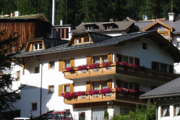 Apart Garni DOLCE VITA***/****