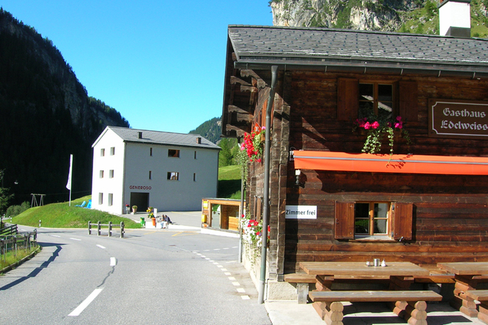 Aussenansicht Sommer