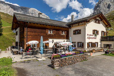 Berghaus Alpenrösli in Partnun