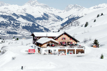 Berghaus Heuberge im Winter