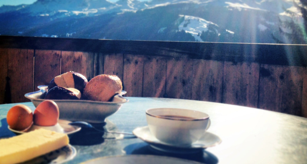 Frühstück auf der Terrasse