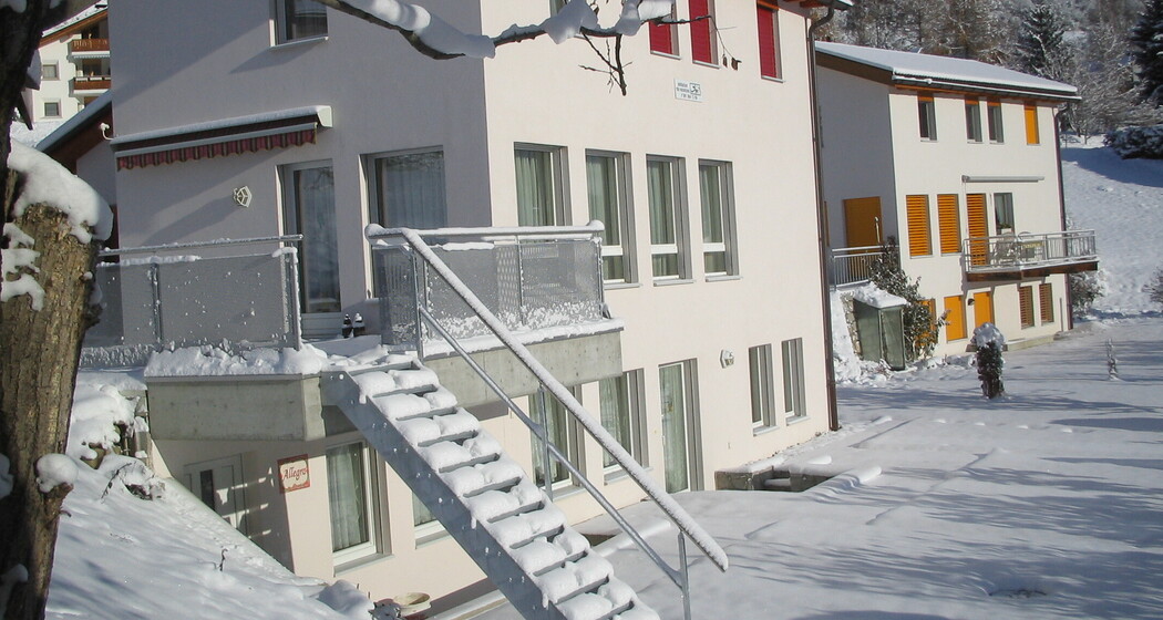 Haus Südseite im Winter