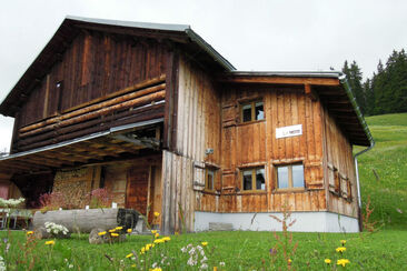 Maiensäss La Casa Cathomen - Ansicht Sommer