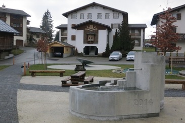 Casa Davos Cuort Good-Derungs, Vella - Ansicht Sommer