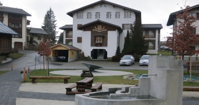 Casa Davos Cuort Good-Derungs, Vella - Ansicht Sommer