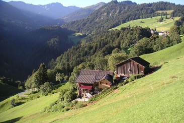 Stirnimann-Gemsch Aussenansicht Sommer