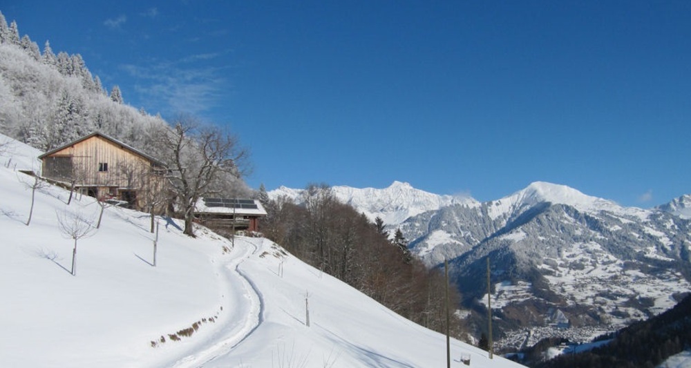 Stirnimann-Gemsch Suedansicht Winter