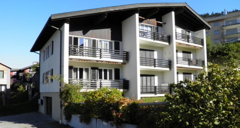 Ferienwohnugn Sut Via Hasler, Surcuolm - Ansicht Sommer