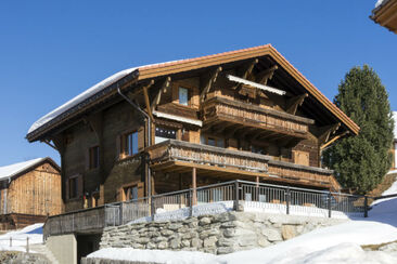 Ferienwohnung Genoveva Sax, Obersaxen Meierhof - Ansicht Winter