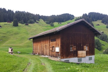 Maiensäss Bostg, Brigels, exterior view