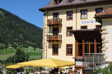 Hotel | Restaurant Schweizerhof Sonnenterrasse