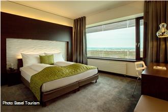 airporthotel.jpg