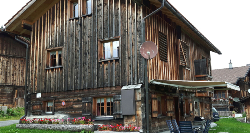 Aussenansicht Sommer