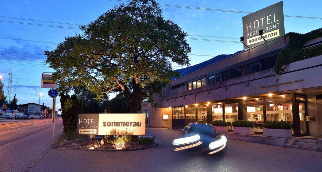 Eingang Hotel Sommerau